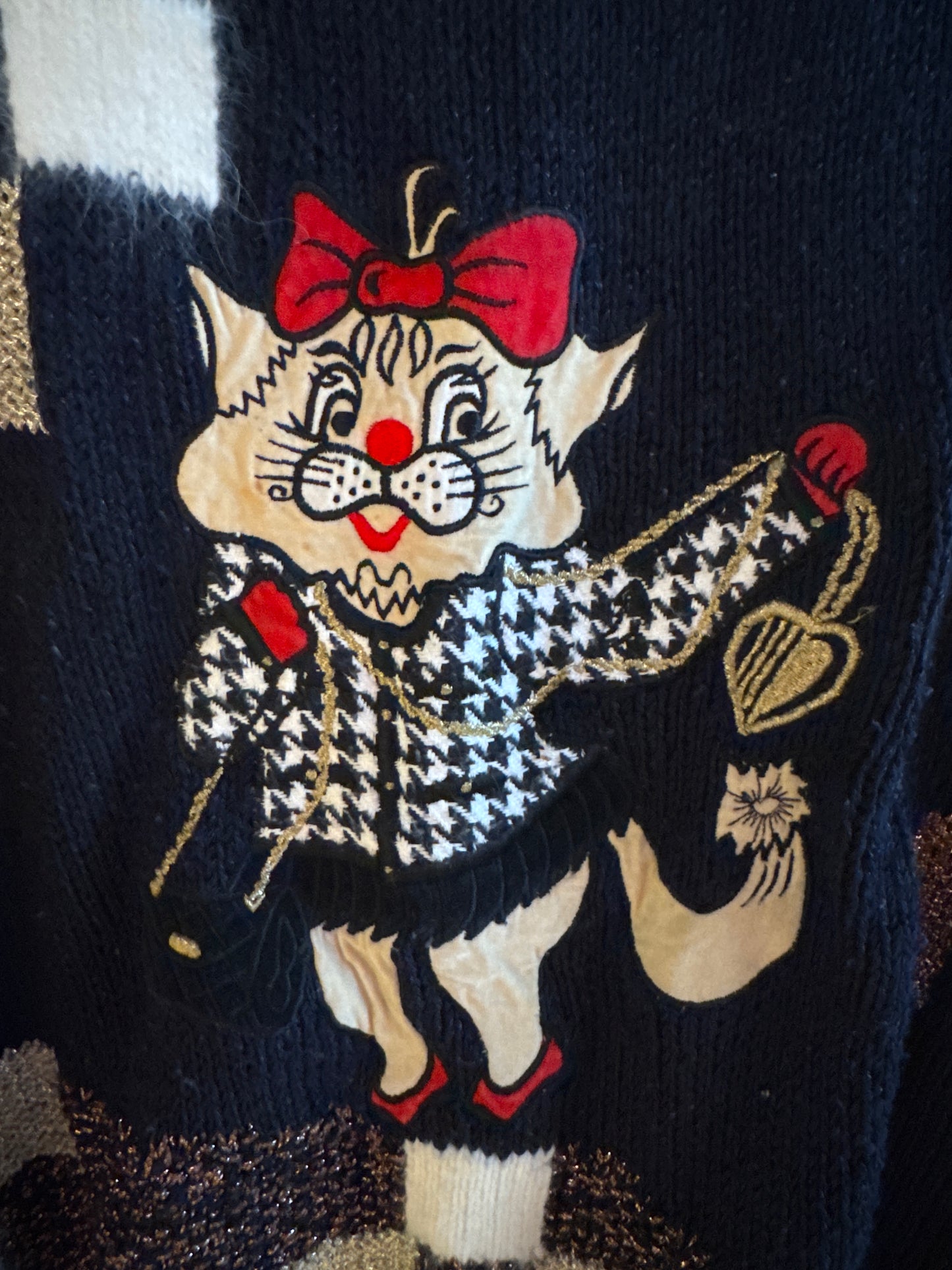 Vintage 1980s Novelty Cat Print Sweater — Whimsical Cottagecore Knit